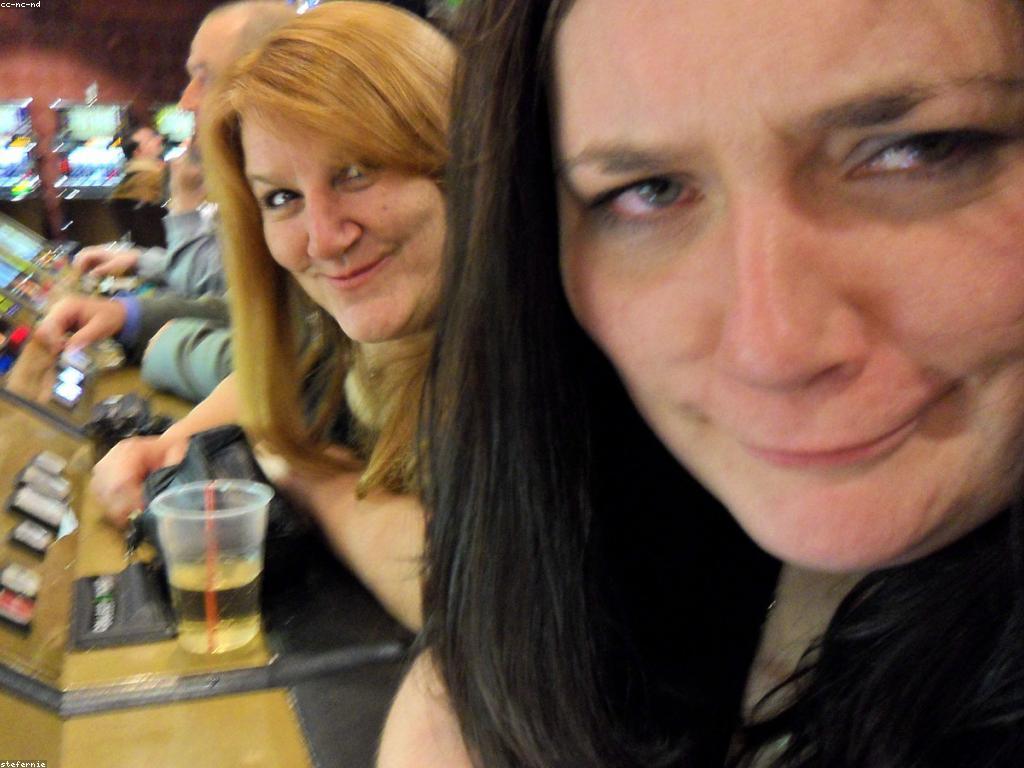 ការផ្តល់ជូនពិសេសសម្រាប់ស្លុតពីរ